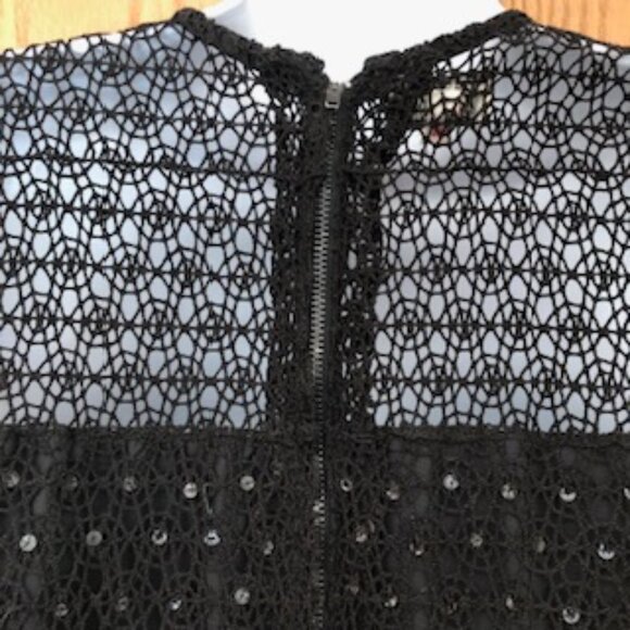 Vintage 1940s Tachi Castillo Crochet Black Peek-A-Boo Sheath Dress Large 16 - Picture 3 of 7